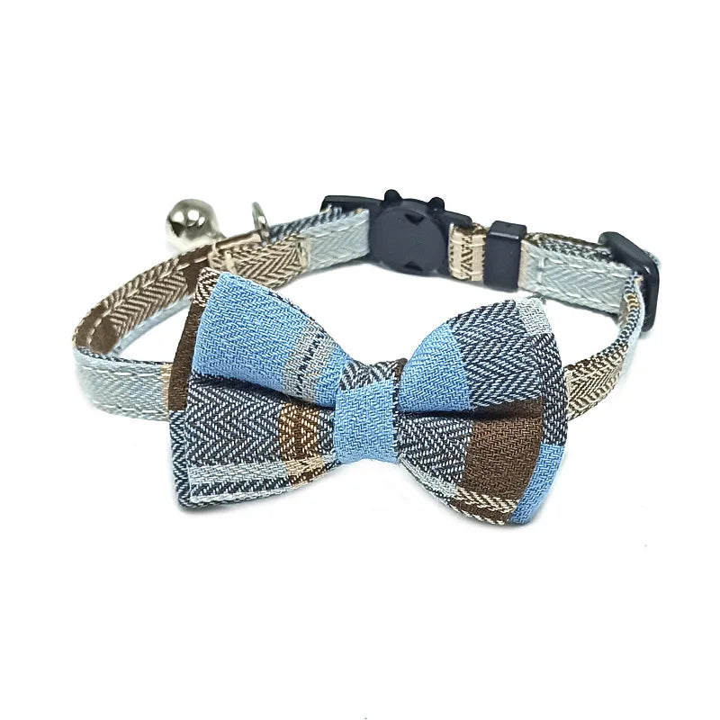 Christmas Pet Bow Tie Collar – Elegant Holiday Accessory for Dogs & Cats
