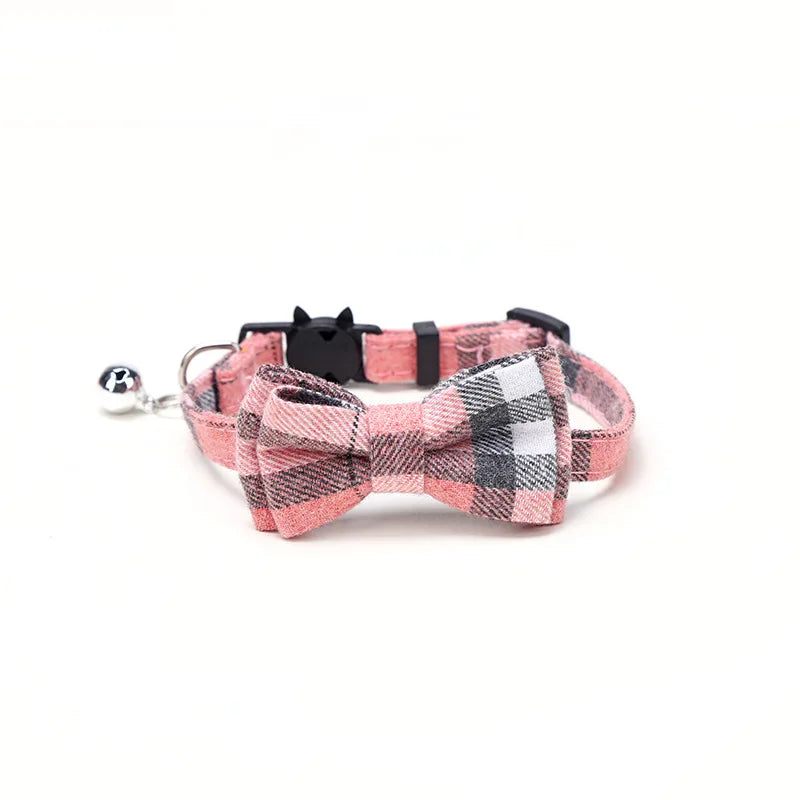 Christmas Pet Bow Tie Collar – Elegant Holiday Accessory for Dogs & Cats