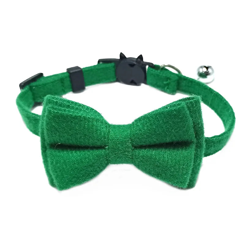 Christmas Pet Bow Tie Collar – Elegant Holiday Accessory for Dogs & Cats